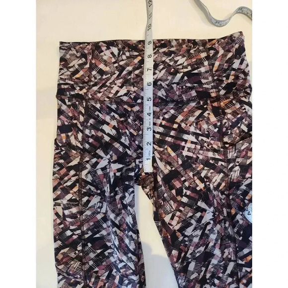 Lululemon Fast Free Multicolor size 6. - Picture 7 of 8